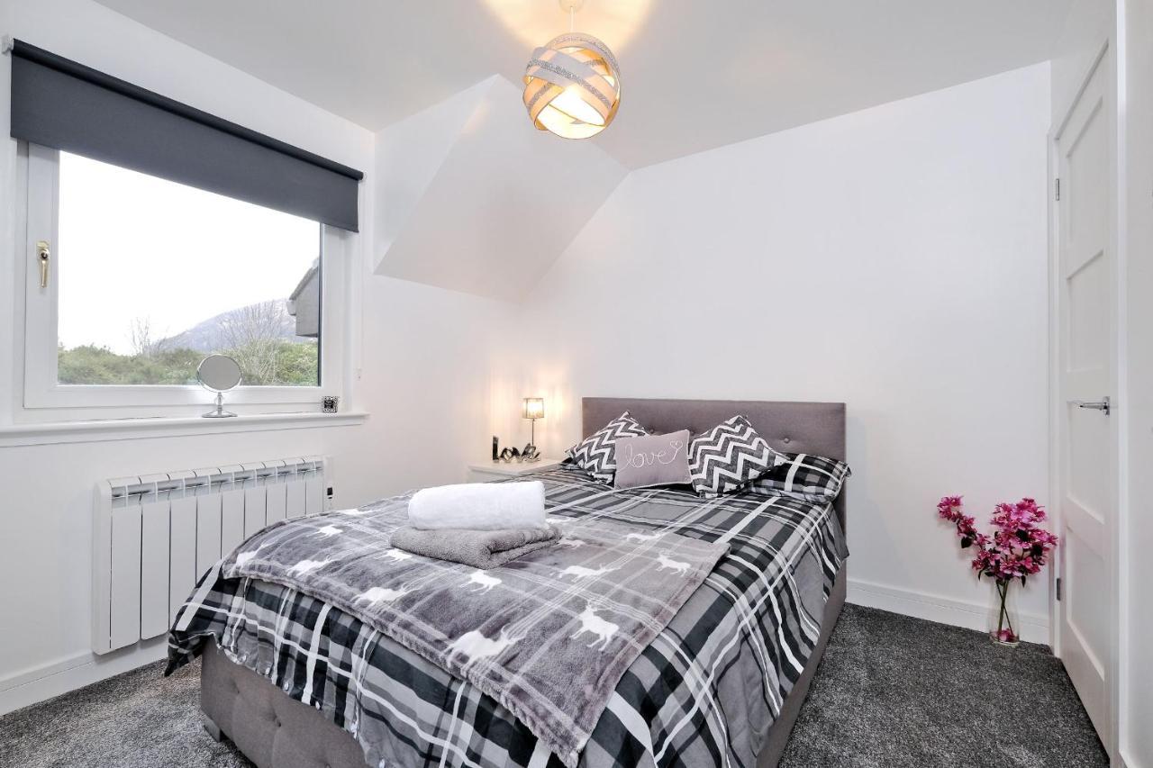 Contemporary Highland House Close To Town And Ben Nevis Fort William Exterior foto
